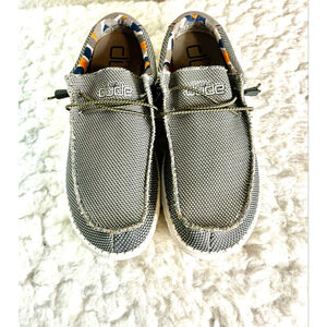Hey Dude Wally Sox shoes in the Asphalt colorway Men Size 9
